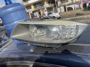 BMW Headlights E90 2010