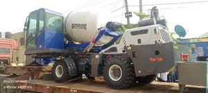 4m3 Brand New Awd Mobile Selfloader Concrete Cement Mixer Machine
