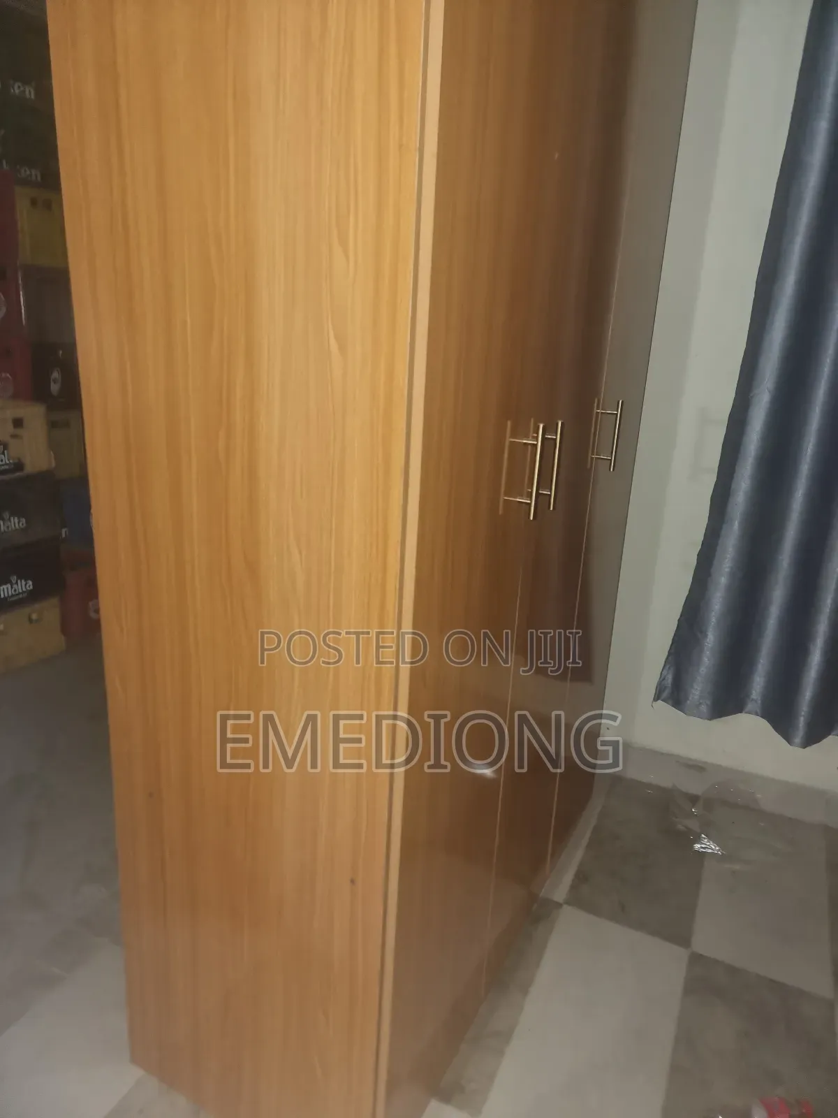 Bedstand and Wardrobe