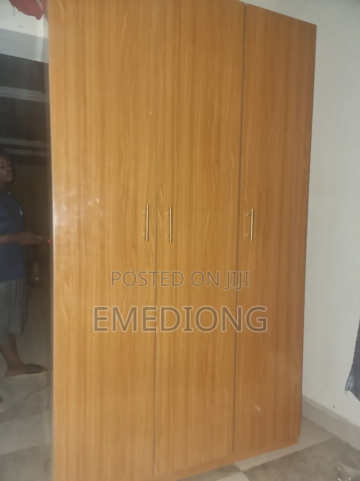 Bedstand and Wardrobe