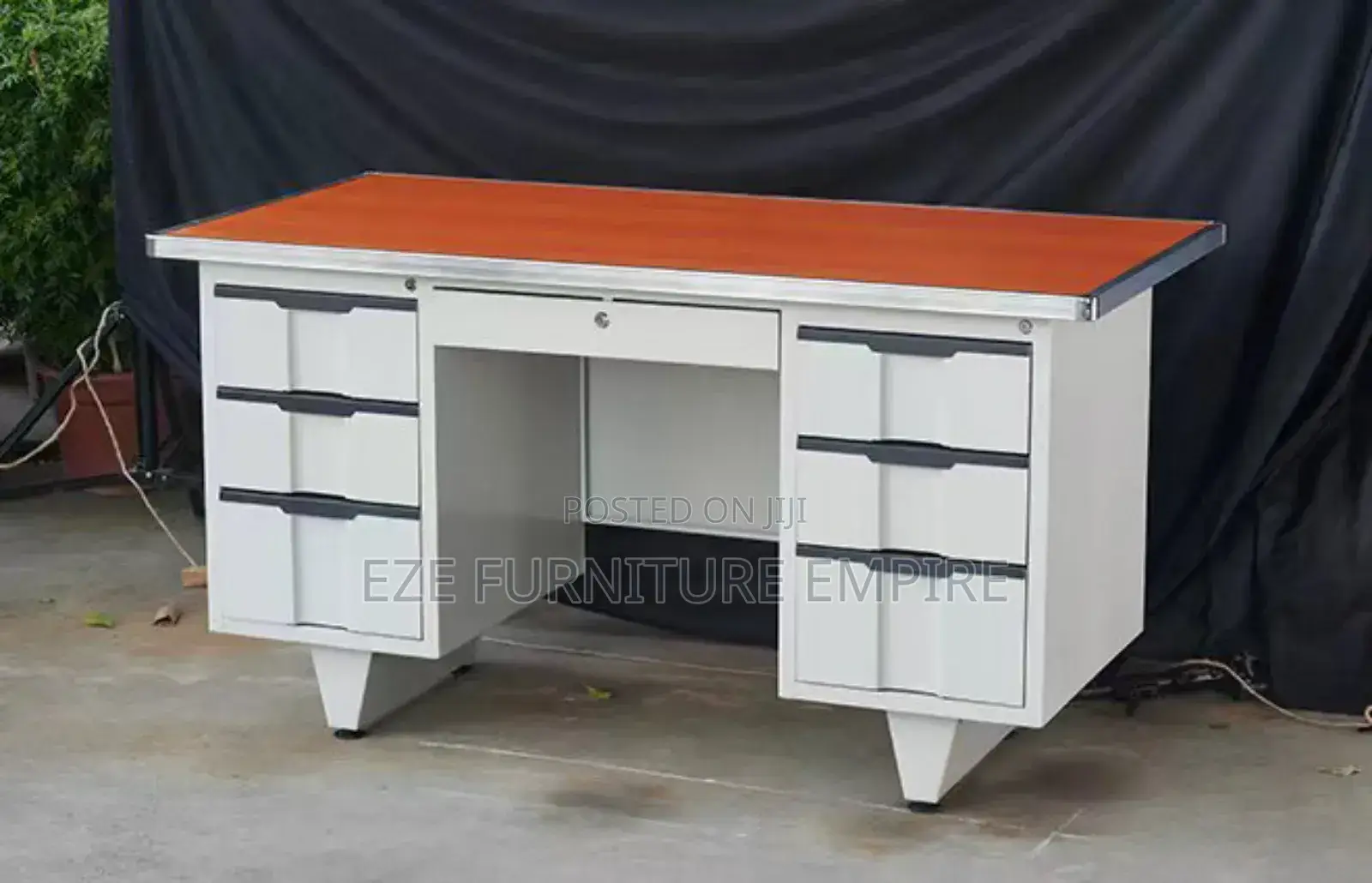 5feet Office Metal Table