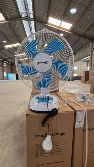 Rechargeable 12inches Table Fan With Solar Panel and 1 Bulb