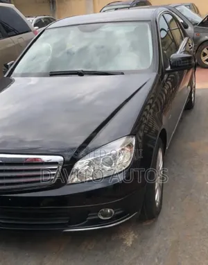 Mercedes-Benz C300 2008 Black