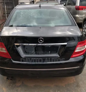 Mercedes-Benz C300 2008 Black