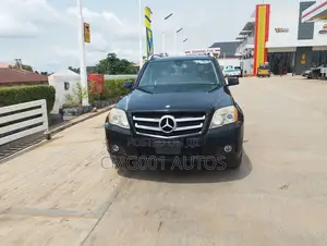 Mercedes-Benz GLK-Class 2010 Black