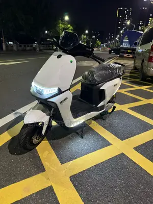New Motorcycle 2026 White