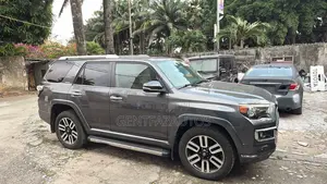 Toyota 4-Runner Limited 4dr SUV 4WD (4.0L 6cyl 5A) 2014 Gray