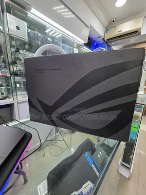 Laptop Asus ROG Zephyrus G16 16GB Intel Core Ultra 9 SSD 1T
