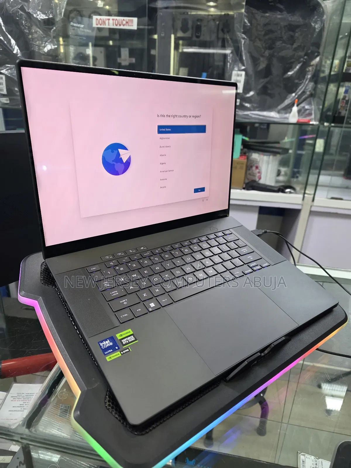 Laptop Asus ROG Zephyrus G16 16GB Intel Core Ultra 9 SSD 1T