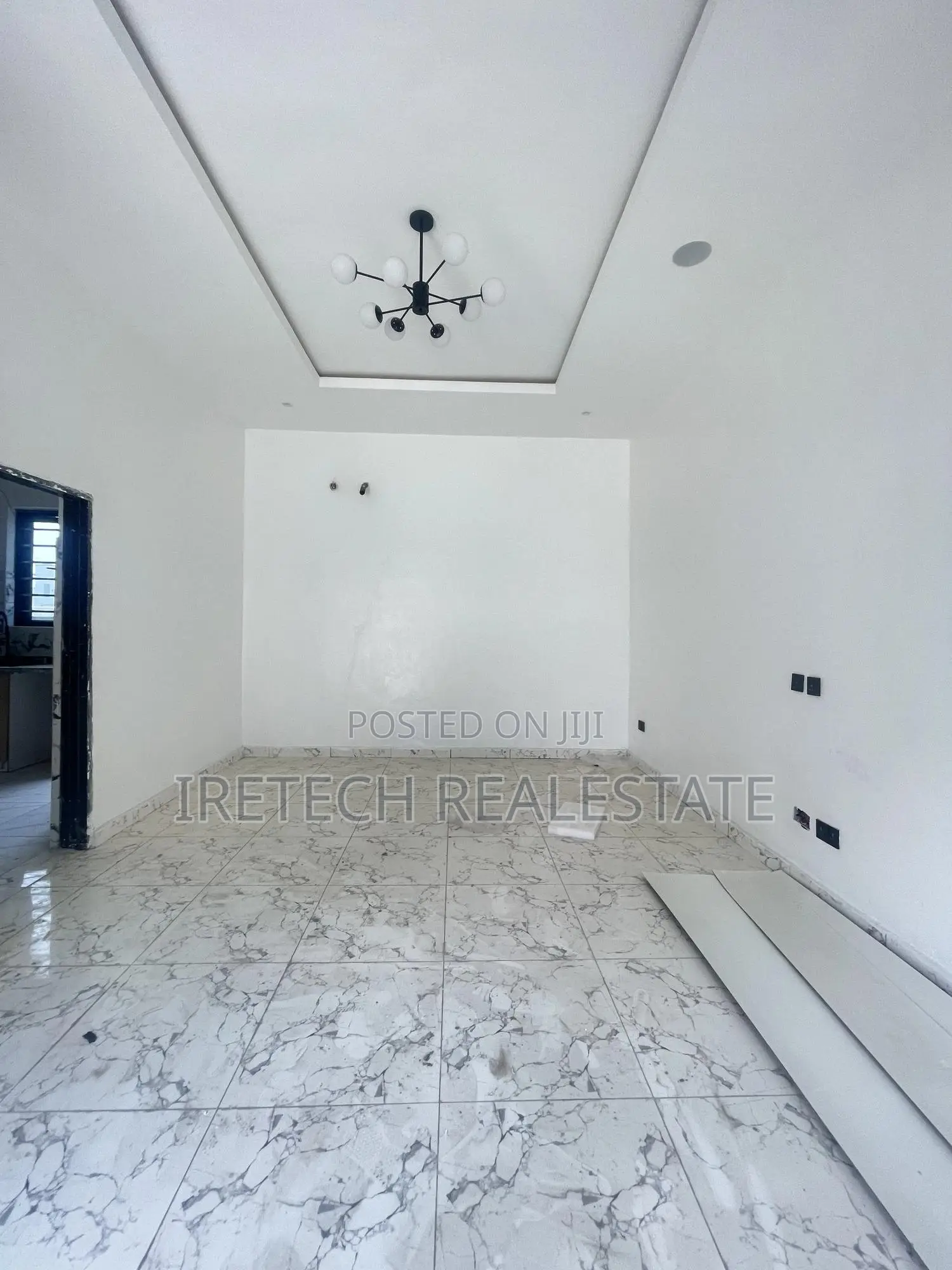 Spacious 2 Bedroom Terrace Duplex
