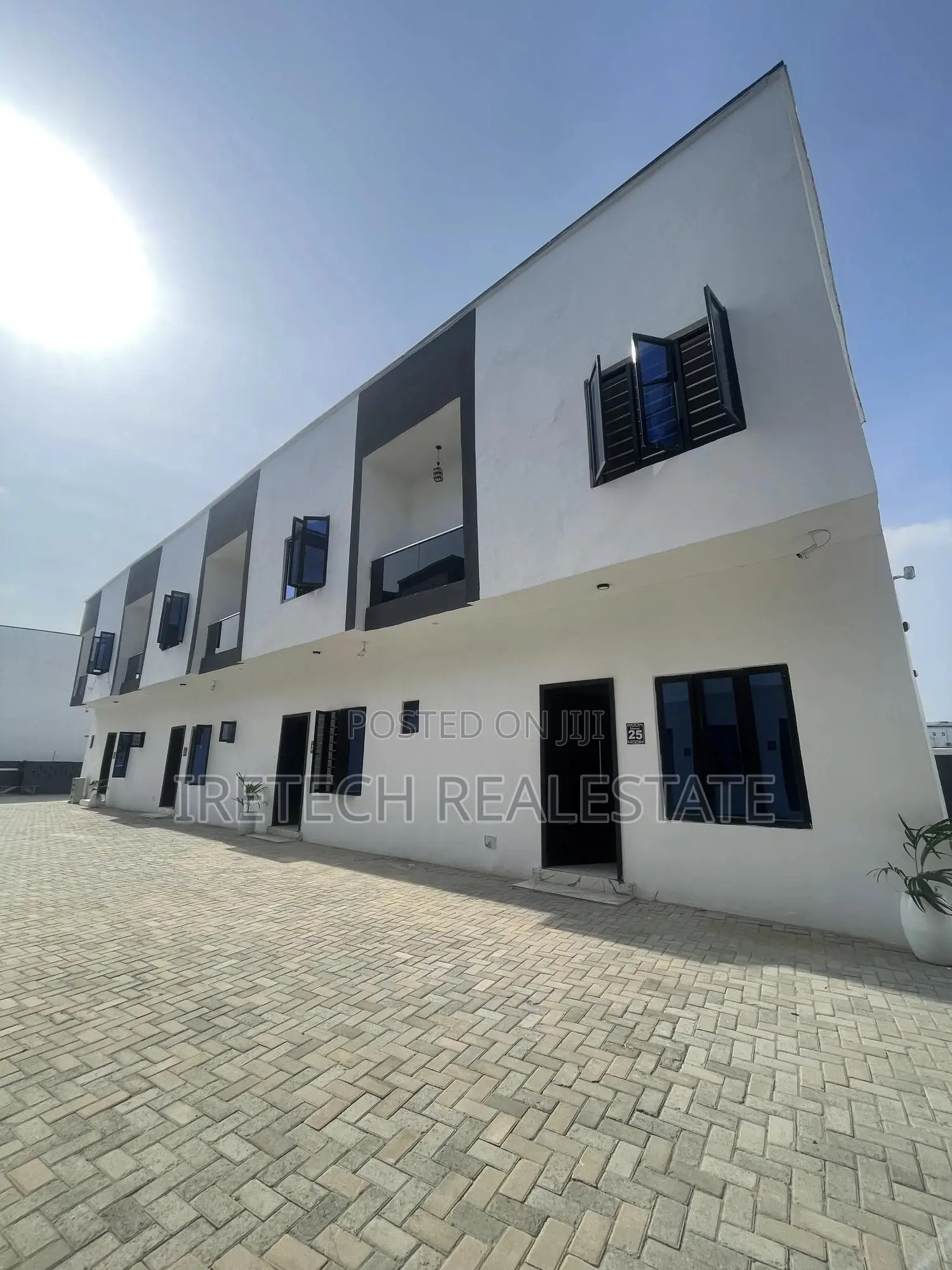 Spacious 2 Bedroom Terrace Duplex