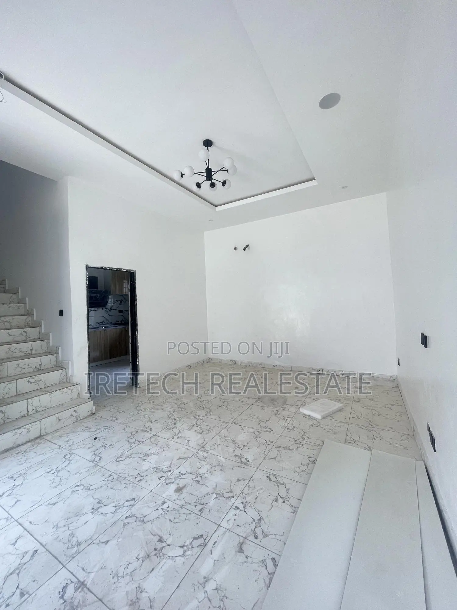 Spacious 2 Bedroom Terrace Duplex