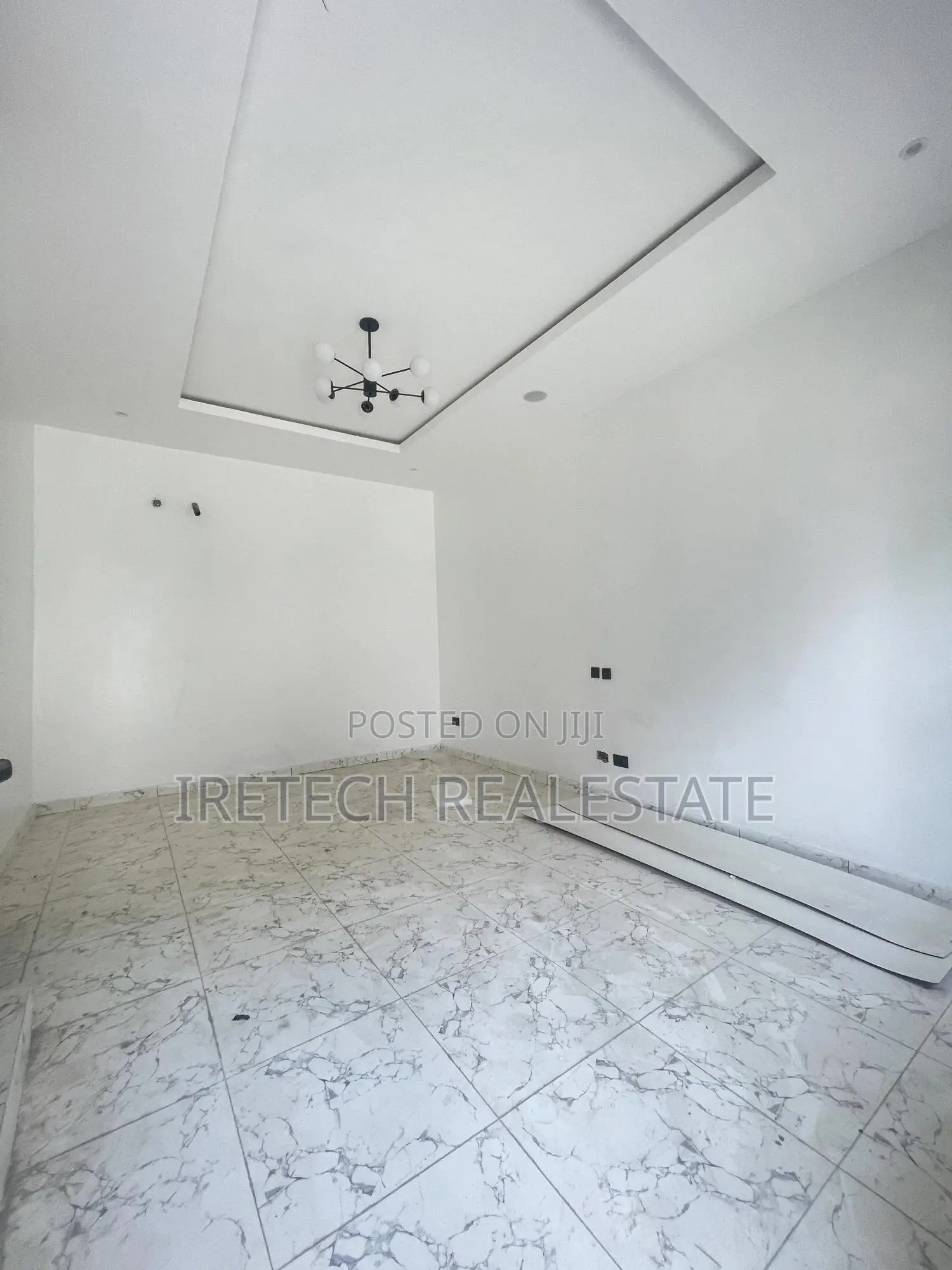 Spacious 2 Bedroom Terrace Duplex
