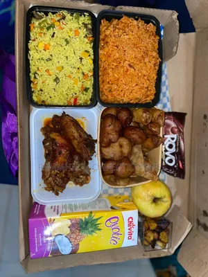 Remmhie's Food Tray