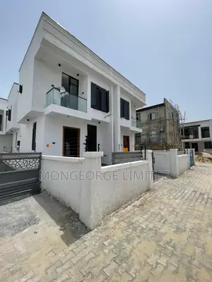 3bdrm Duplex in Lekki for sale
