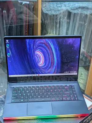 Laptop MSI GE66 Raider 32GB Intel Core i7 SSD 1T