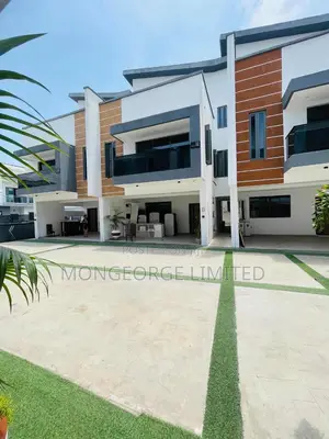 4bdrm Duplex in Lekki for sale