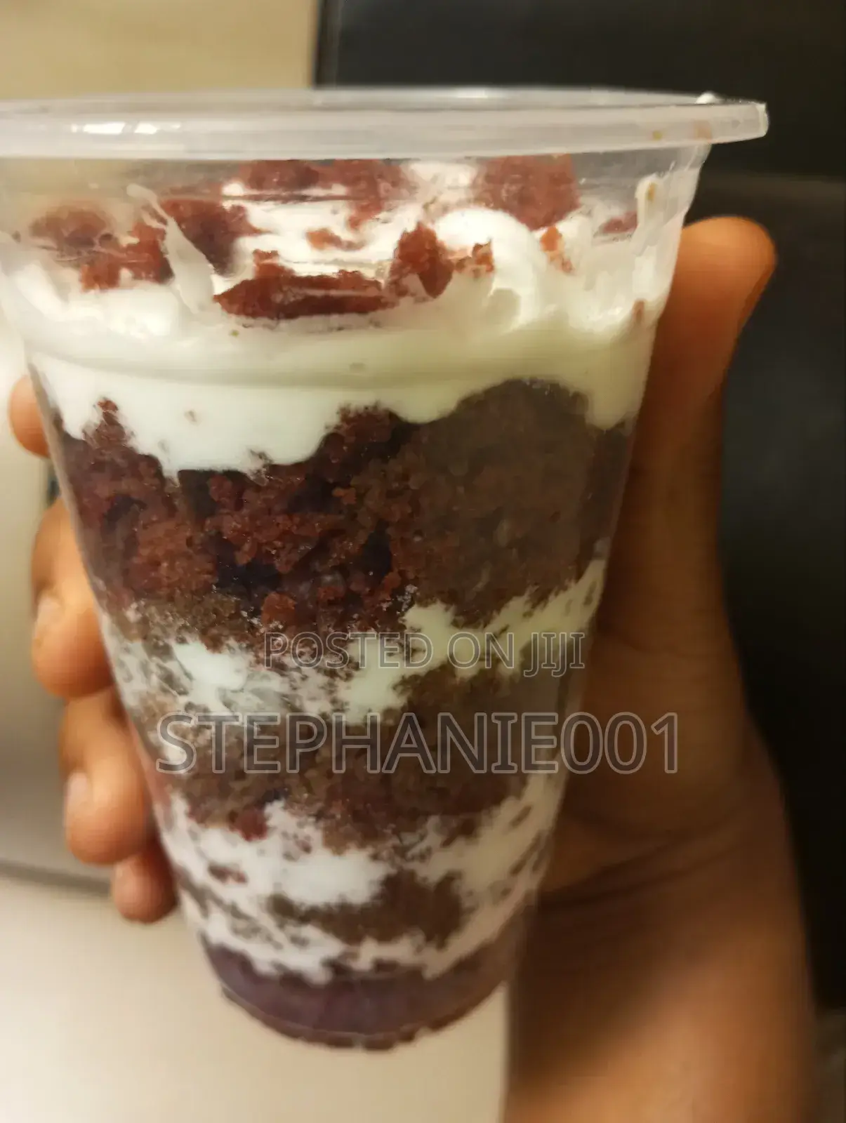 Deliciously -Yoghurt Parfait and Cake Parfait