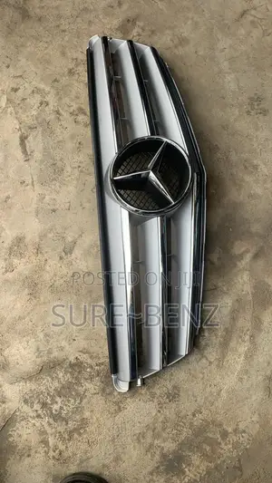 Mercedes Benz Front Grill C300 Model 2010