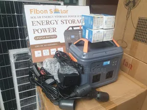 550w Solar Generator With 150w Solar Panel