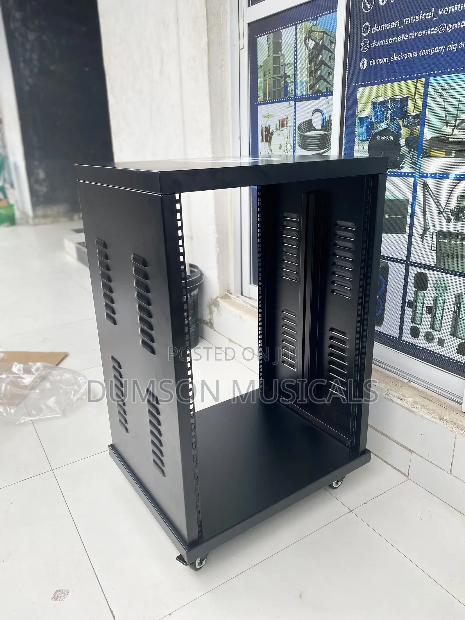 16 Units Amprack Movable Amprack Open Body
