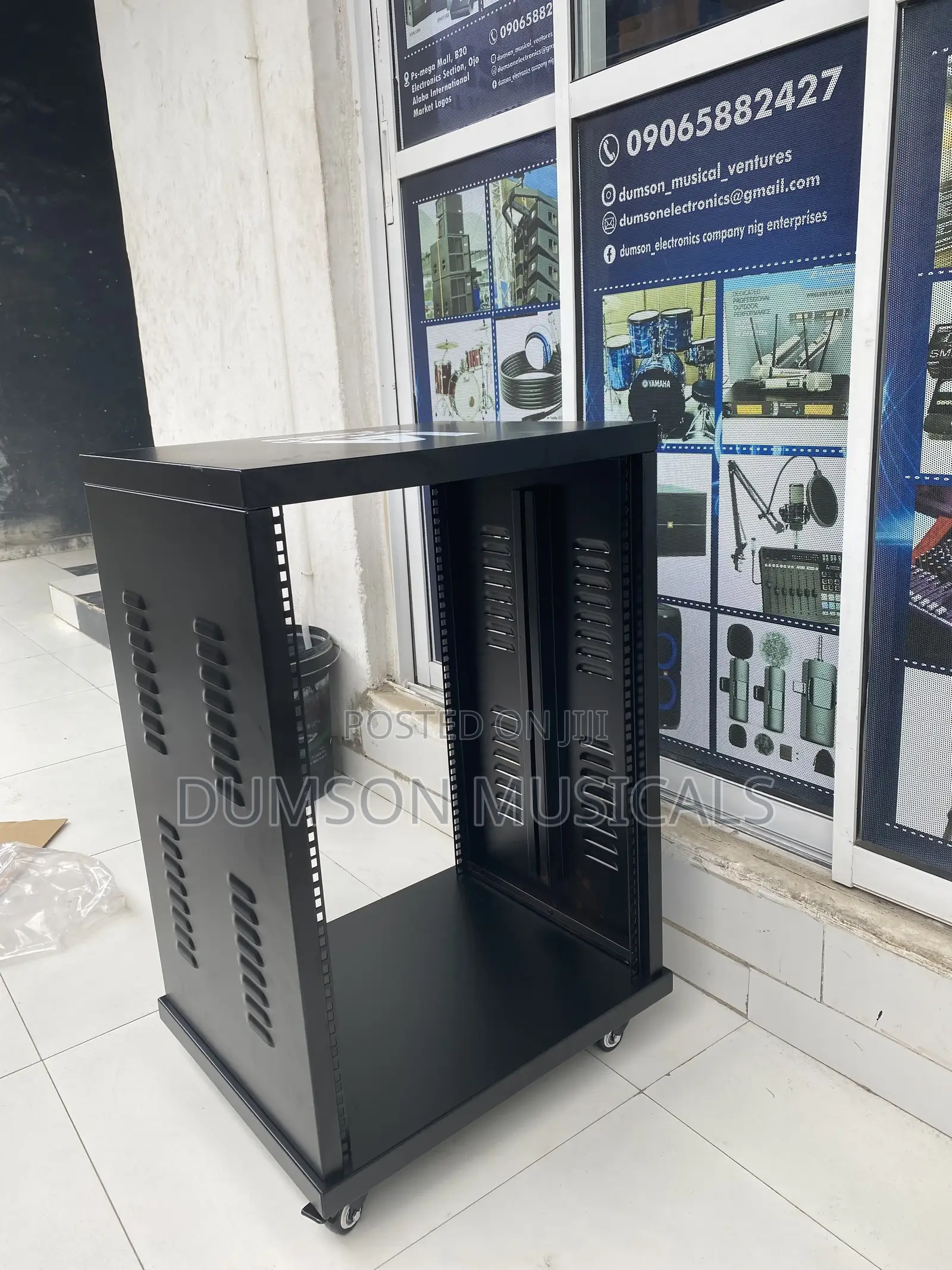 16 Units Amprack Movable Amprack Open Body