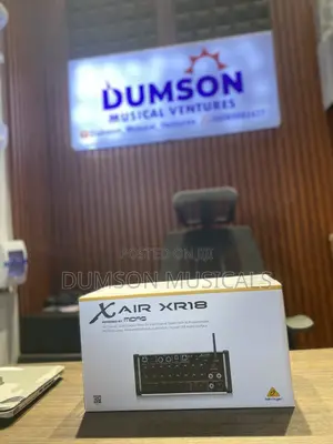Behringer Xair Xr18 Digital Mixer