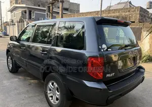 Honda Pilot 2006 Blue