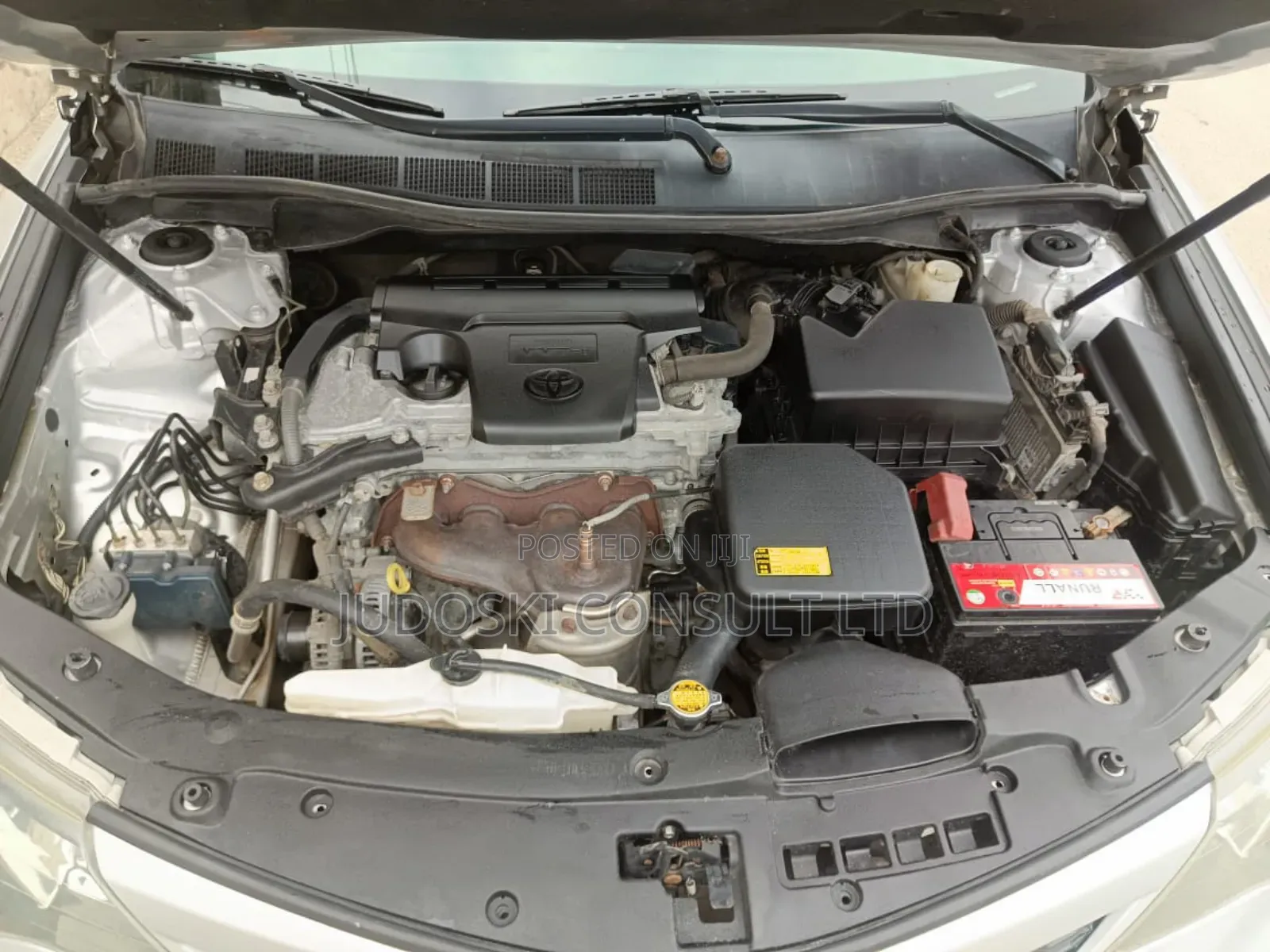 Toyota Camry 2014 Silver