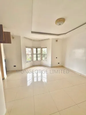 4bdrm Townhouse / Terrace in Ajiwe for rent