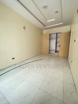 1bdrm Shared Apartment in Gra, Ikota for rent