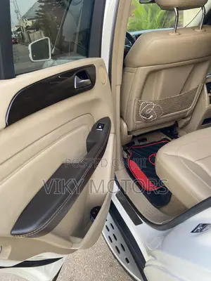 Mercedes-Benz M Class ML350 4MATIC 4dr SUV AWD (3.5L 6cyl 7A) 2014