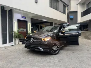 Mercedes-Benz GLE-Class GLE 350 4MATIC 2022 Black