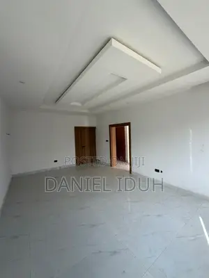5bdrm Townhouse/Terrace in Jahi for sale