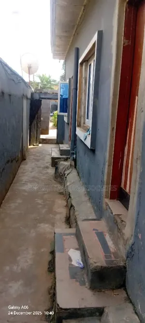 A 7 Rooms Hotel Available for Lease at Oko Oba Agege.