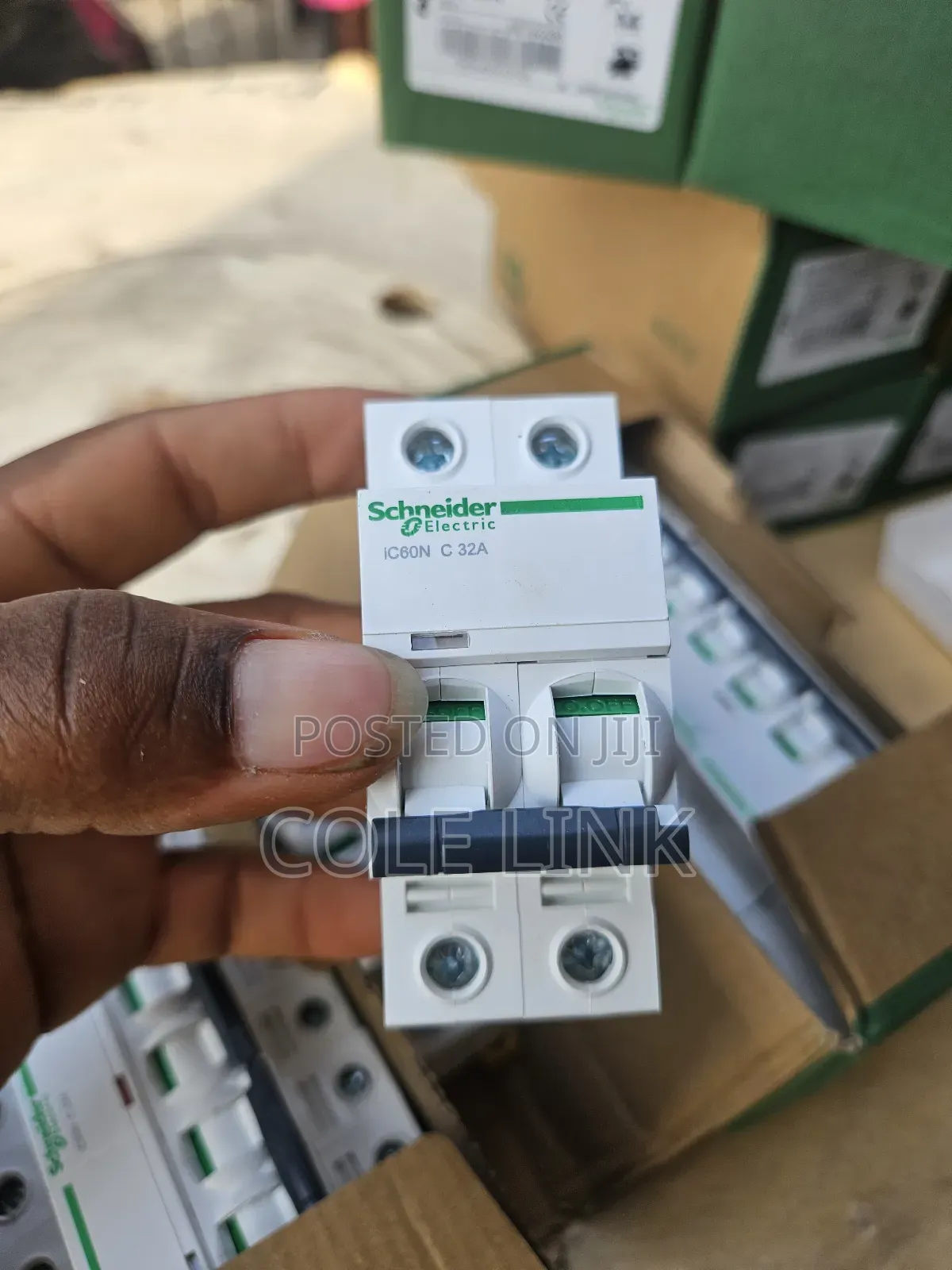 32amps 2pole MCB Breaker