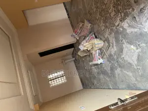 3bdrm Block of Flats in Total Care, Owerri for rent