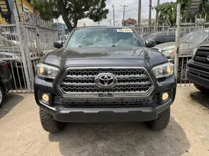 Toyota Tacoma TRD Sport 2017 Gray