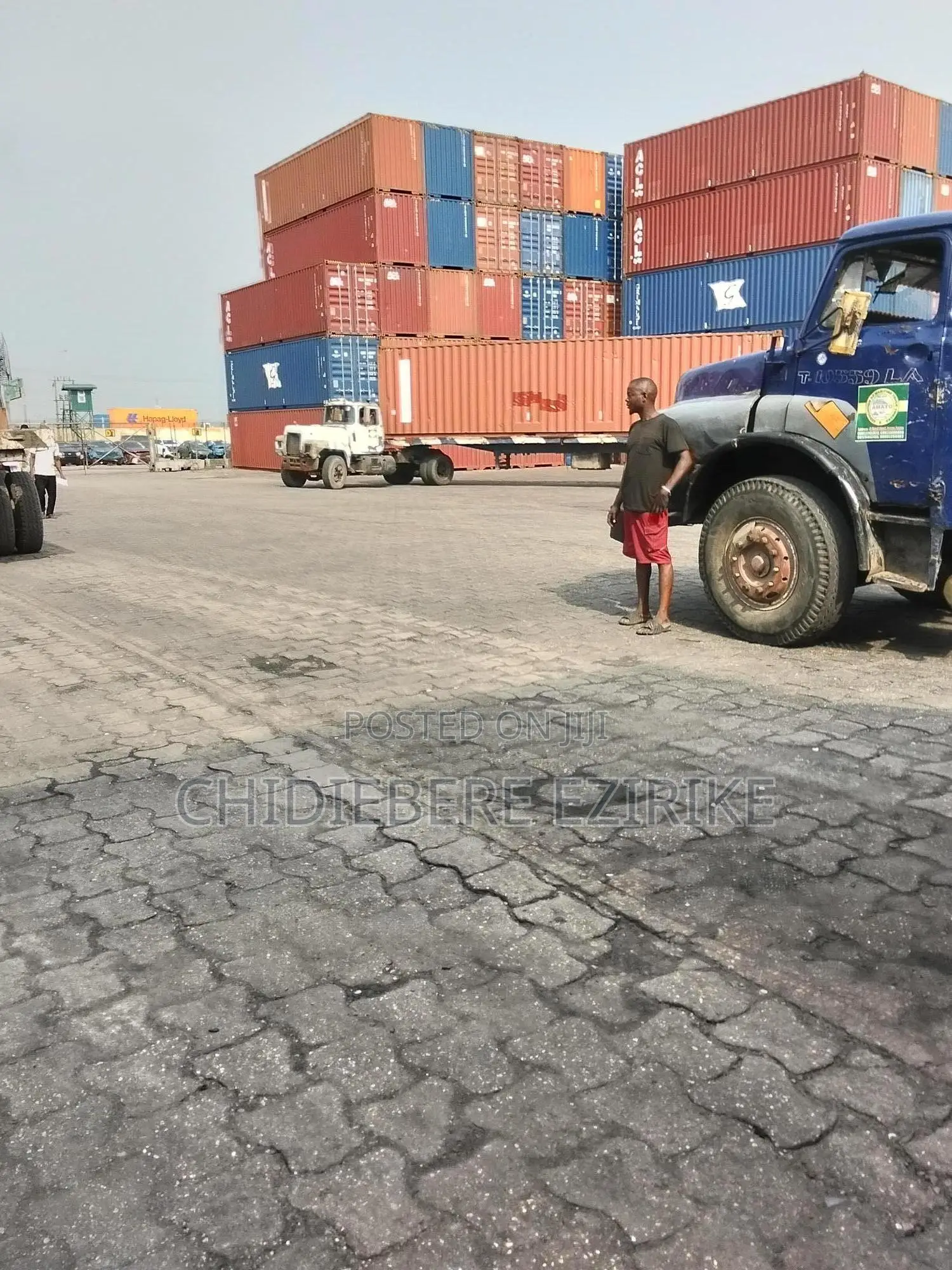Empty 40ft And 20ft Containers