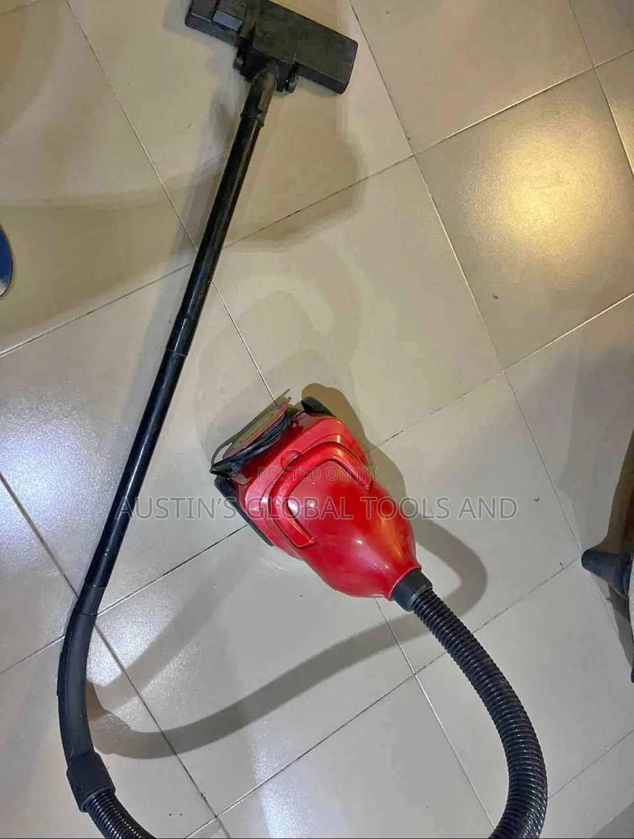 Canister Vacuum Cleaner