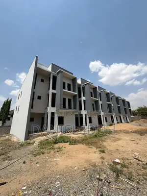 4bdrm Townhouse/Terrace in Zone B for sale