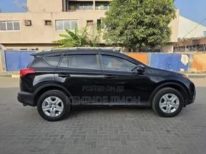 Toyota RAV4 LE 4dr SUV (2.5L 4cyl 6A) 2015 Black
