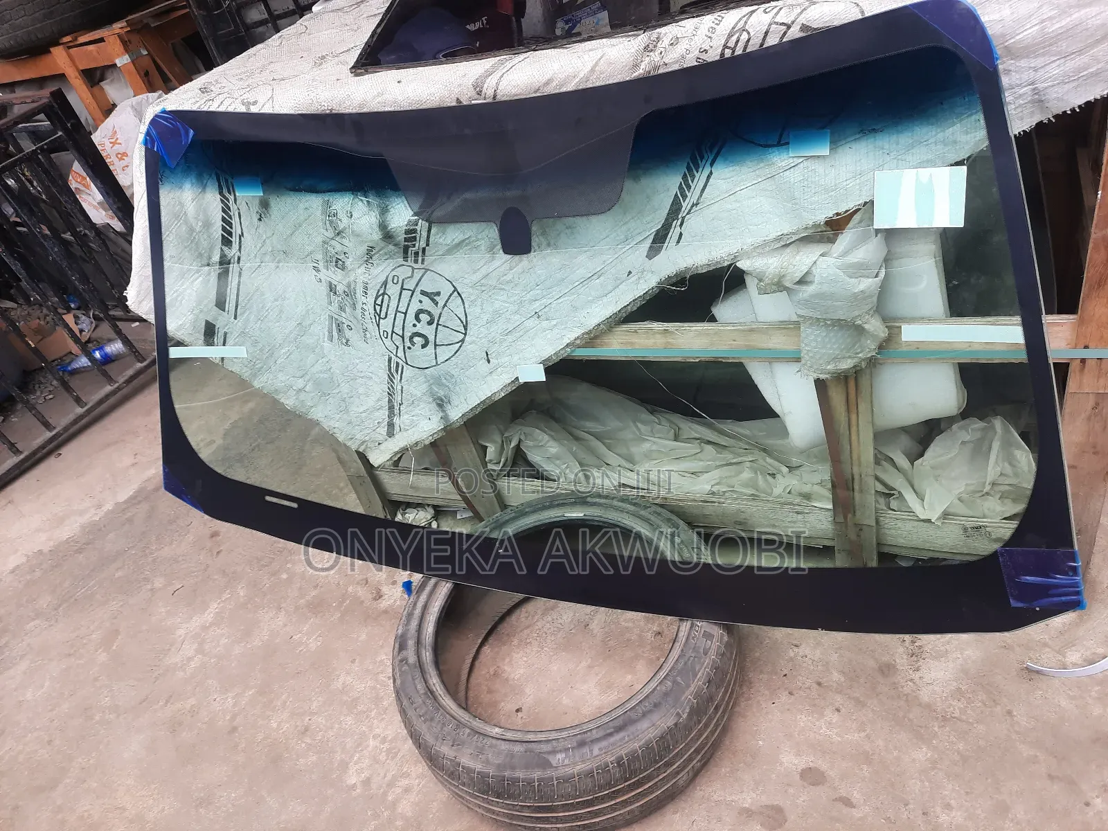 Infinity Fs 35 2008 Front Windscreen