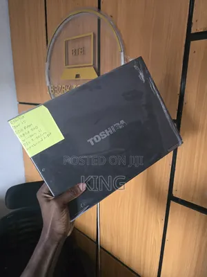 New Laptop Toshiba Portege Z930 6GB Intel Core i5 SSD 128GB