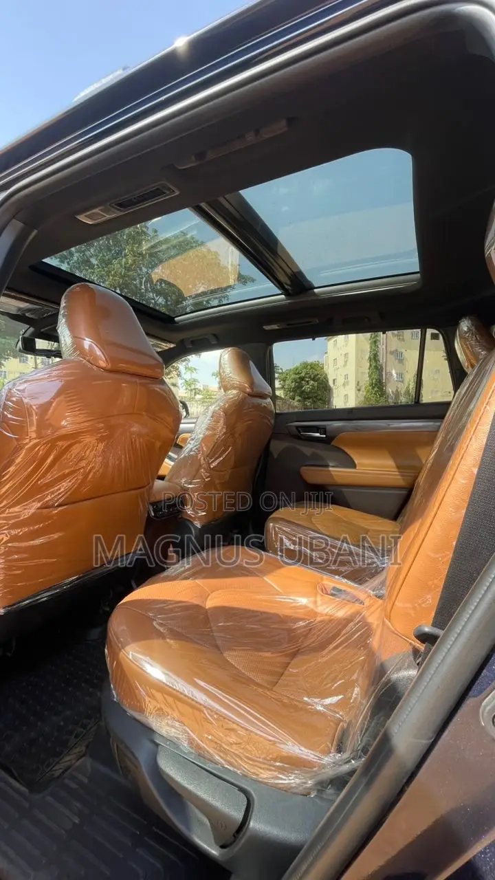 Toyota Highlander Platinum 2022 Blue