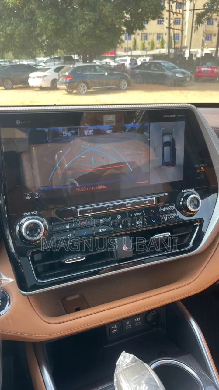 Toyota Highlander Platinum 2022 Blue