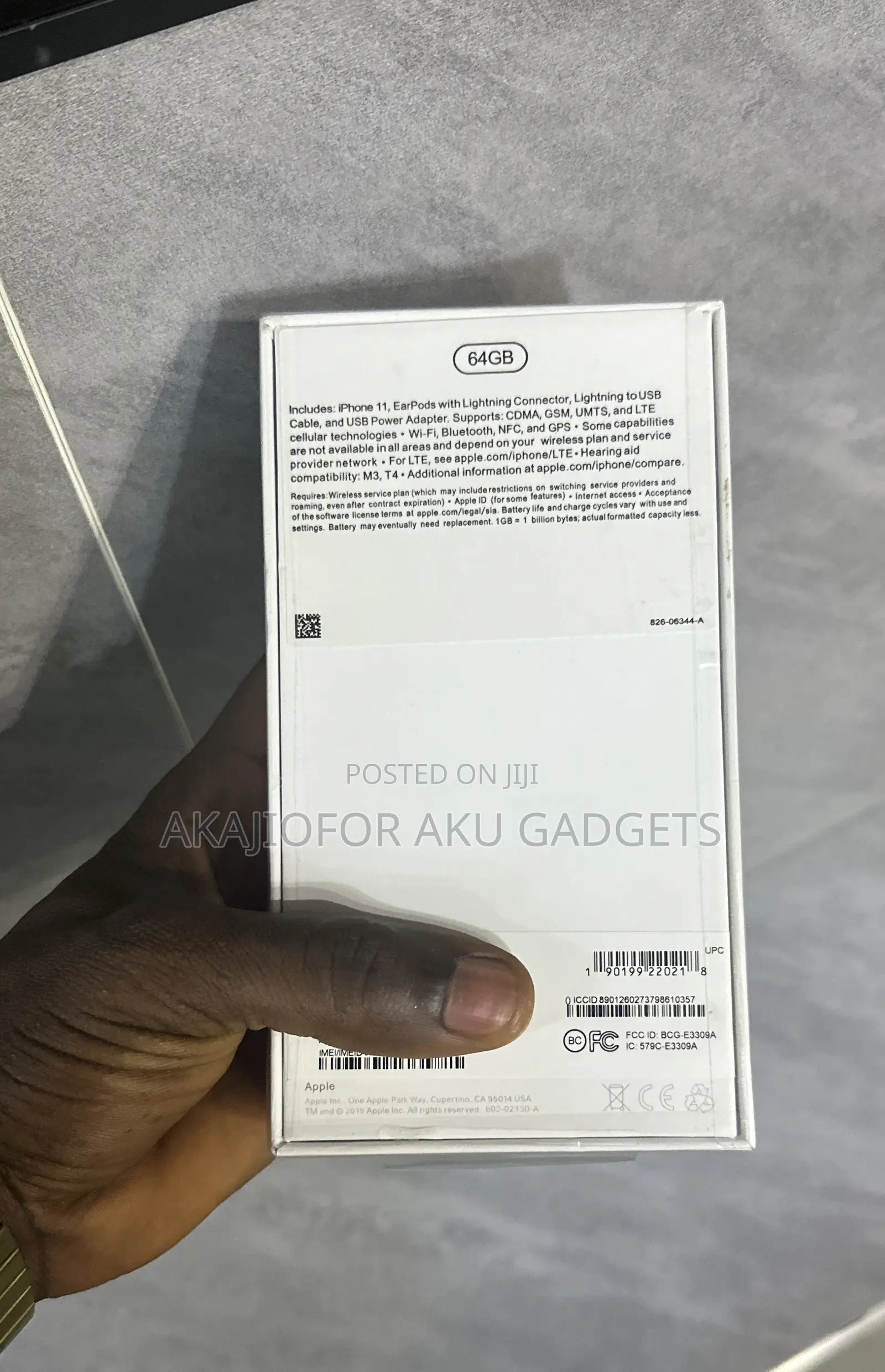 New Apple iPhone 11 64 GB White