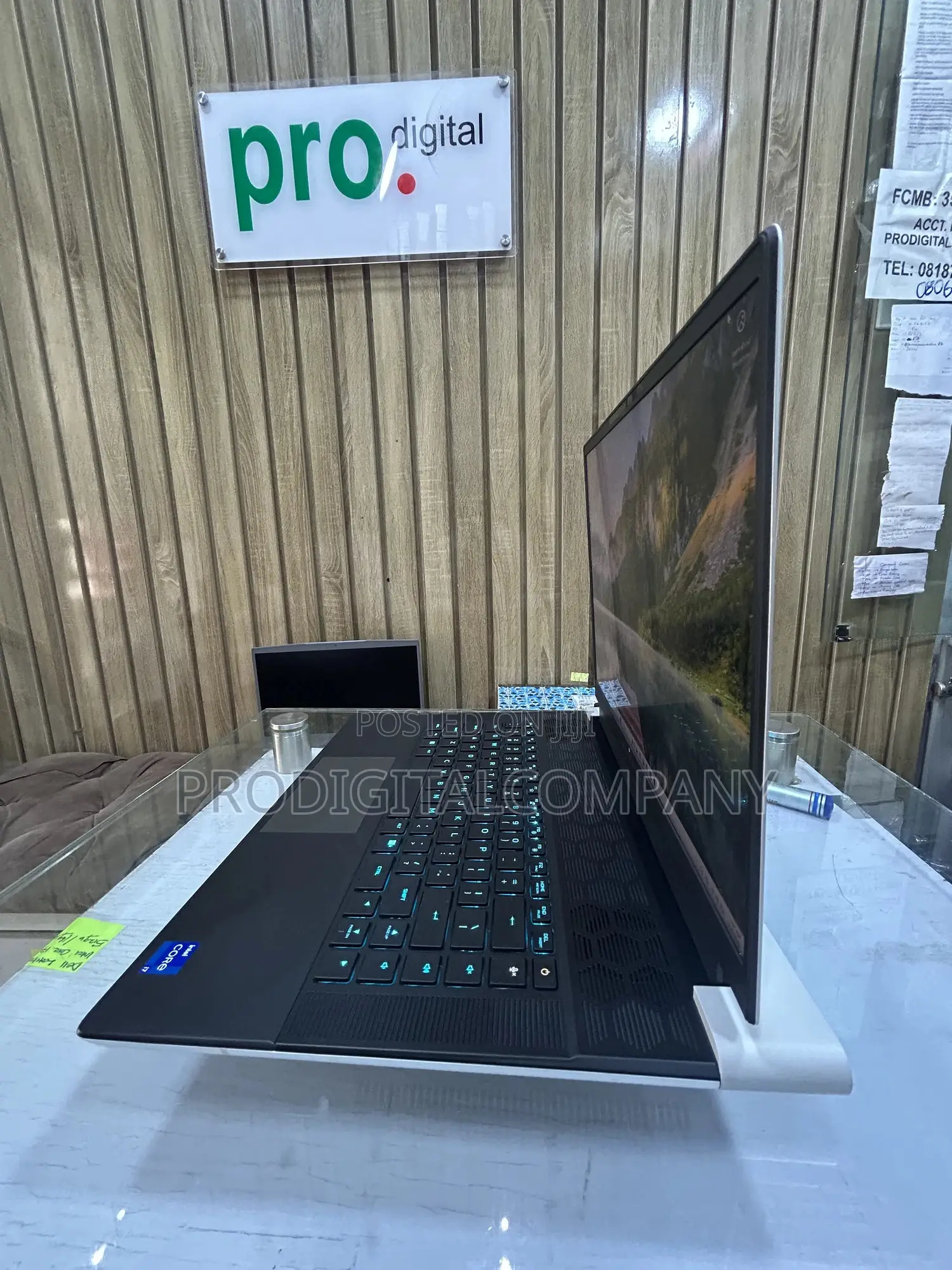 Laptop Dell Alienware X16 r1 16GB Intel Core i7 SSD 1T