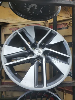 Alloyed Wheel 16