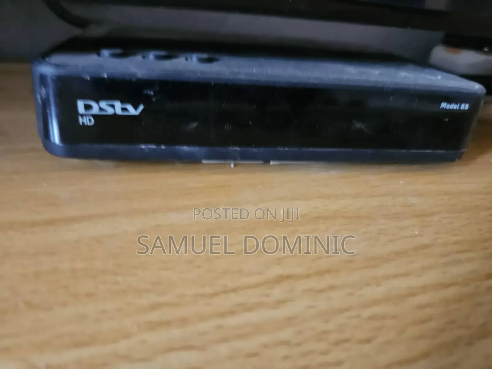 DSTV Dual Decorder